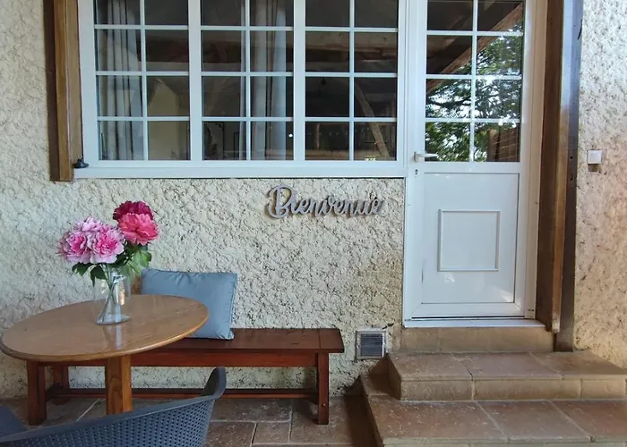 La A L Ombre Du Coteau *